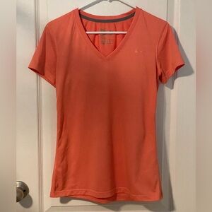 Nike Women’s Dri-Fit Tee Size S